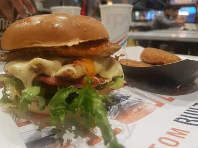 Built Custom Burgers