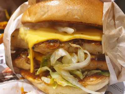 Built Custom Burgers