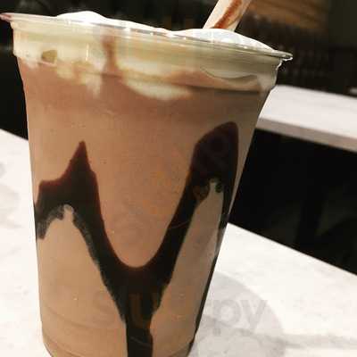 Built Custom Burgers