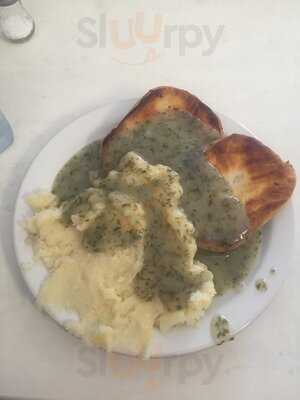 Mottie Pie And Mash