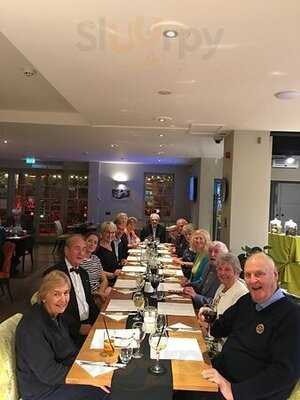 The Museum Courtyard Bar And Bistro