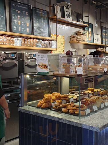 Starbucks Gatwick South