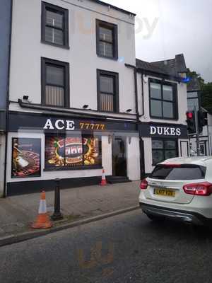 Dukes Bar