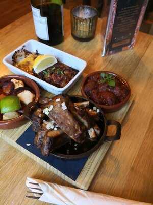 Townhouse Wine And Tapas Bar