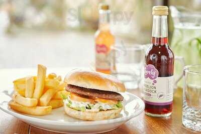 Meadows Restaurant At Puxton Park