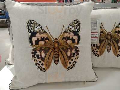 Marks And Spencer Cafe