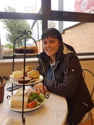 The Little Coffee House And Cake Boutique