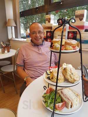 The Little Coffee House And Cake Boutique