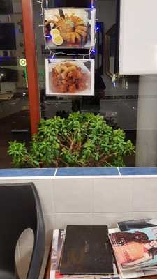 Lucky Inn Chinese Takeaway