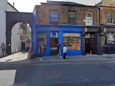 Giulianos Delicatessens