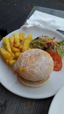 Mcnab's Bar & Bistro