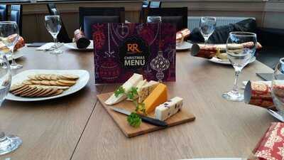 Riverside Bar & Restaurant