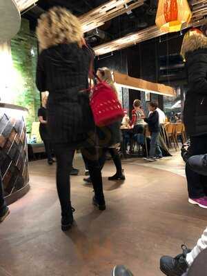 Nando's Basingstoke - St Michael's