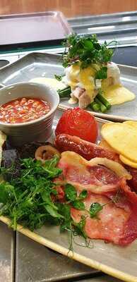 The Elm Tree Restaurant