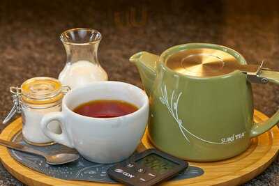 Bar Eight & Brasserie