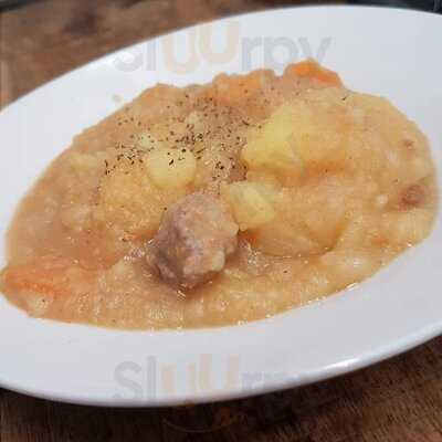 Mcmullan Foods At Avenue 17