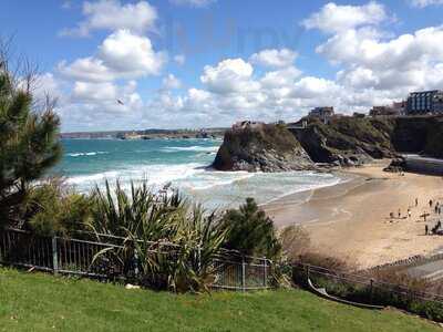 The Street Food Kitchen & Cocktail Lounge