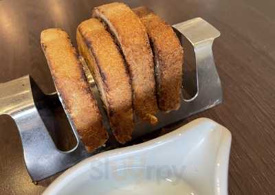 Zagatos Bar & Brasserie