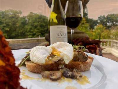 The Fairmile At Willicombe Park