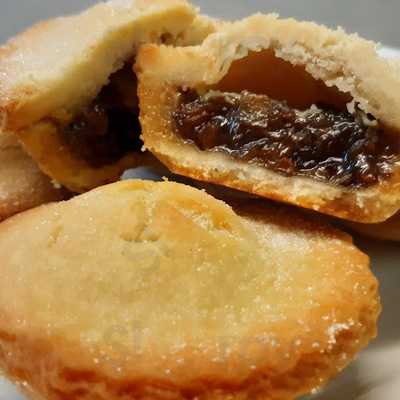 Traditional Bakery And Cafe