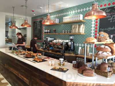 Vatrushka Bakery And Cafe