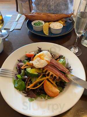 Fox And Hounds Donnington