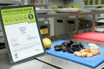 Mariners Bar & Restaurant