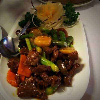 Jin's Oriental Restaurant