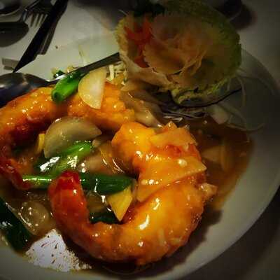 Jin's Oriental Restaurant