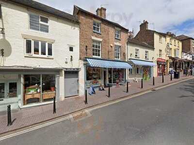 Chrisalis Ice Cream Parlour