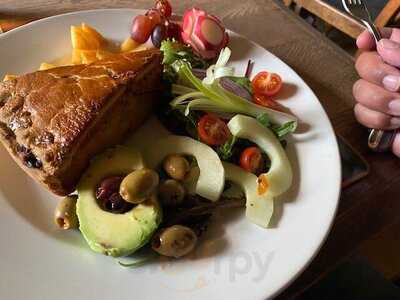 The Rose And Crown Inn