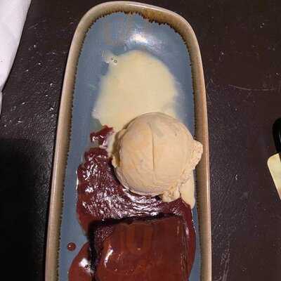 Coach & Horses At Buckland Brewer