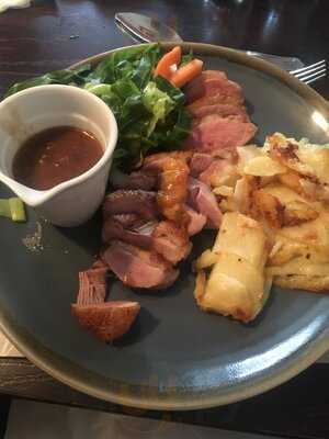 Coach & Horses At Buckland Brewer