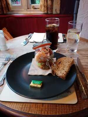 Restaurant At The Hoops Inn