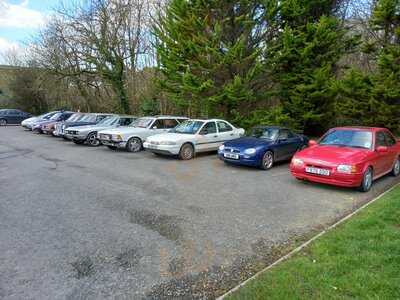 Restaurant At The Hoops Inn