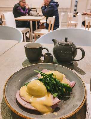 Marks & Spencer Cafe