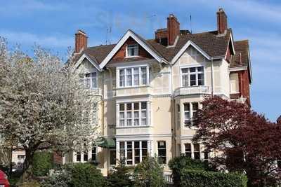 Smarts Family Restaurant