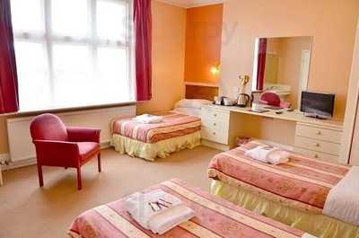 Smarts Family Restaurant