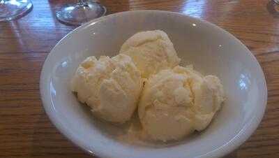 The Three Horseshoes Inn