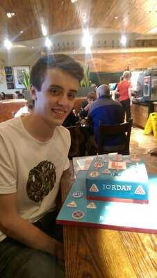 Nando's Fife Leisure