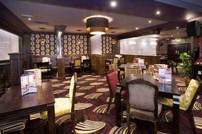 Squire Knott - Jd Wetherspoon