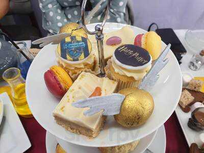 The Chocolate Teapot