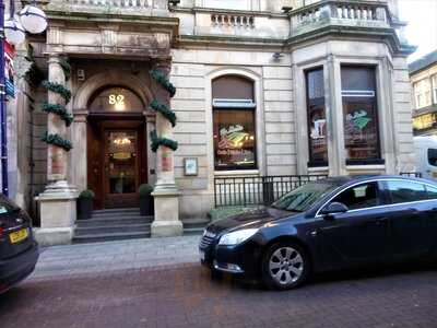 La Menta Cafe Bistro