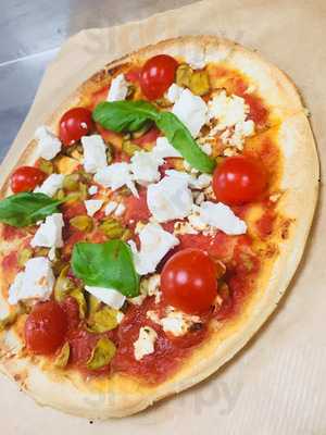 Low Fell Pizza &grill House