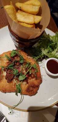 The Cock And Pheasant