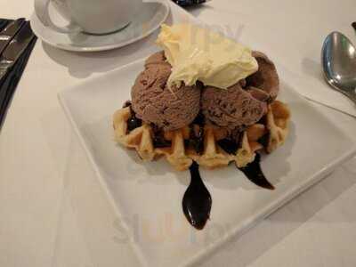 The Riverbank Bar And Bistro