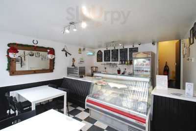 Calamity Janes Sandwich Saloon