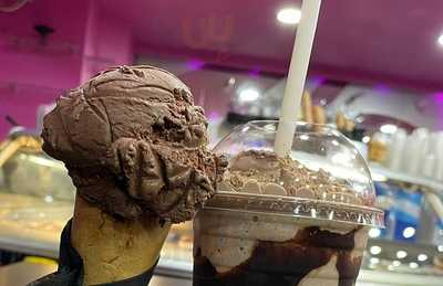 Sphinx Desserts & Lounge