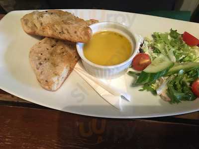 Jesters Cafe & Bistro