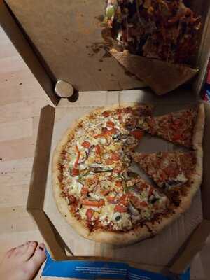 Domino's Pizza - London - Gants Hill